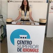 Graduate in Linguistic and Cultural Mediation offers Italian lessons